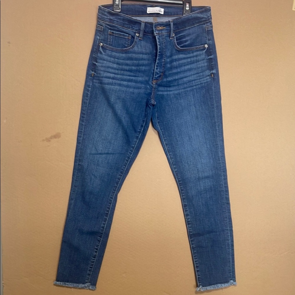 LOFT Blue Ankle Cropped Jeans with Modern Tapered Fit super stretchy